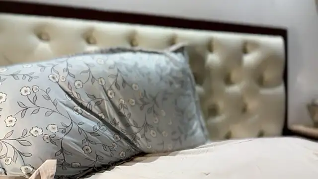 isabella_chasex Show Webcam