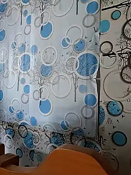 Sweetlorie_83 webkamerás műsora