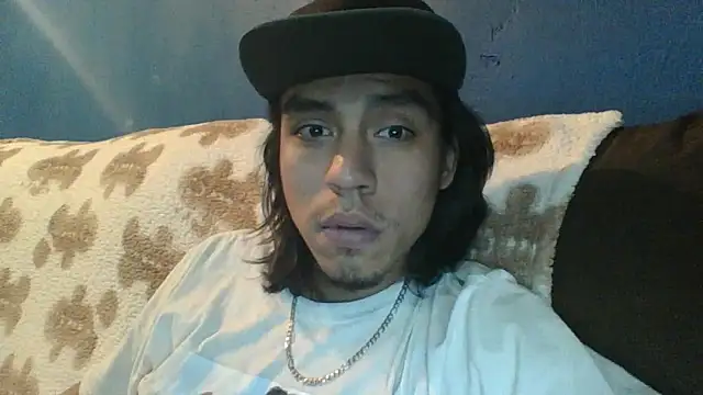 AlexAlejandro13's Live XXX Chat