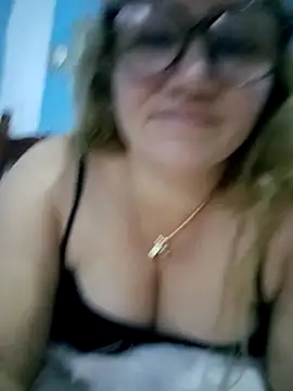 Carlotaazul Adlı Modelin Canlı XXX Sohbeti