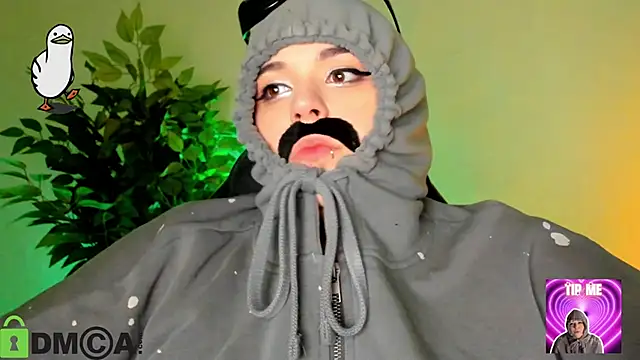 Mia_R0ss – Naživo XXX chat