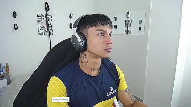 Chat +18 de Leonard_Price ao vivo