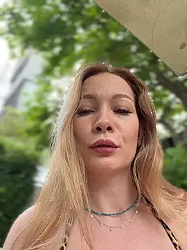 แชท XXX สดของ LavenderHot