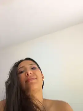 Chat XXX ao vivo de IsabellaJoness_