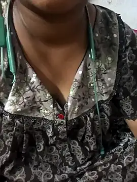 Rathi_telugu_couple Webcam-Show