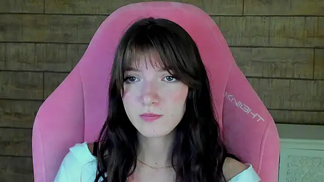 SophiaProve's Live XXX Chat