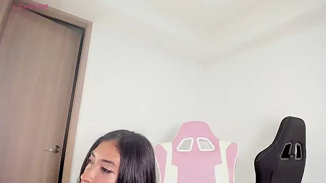 skinnyy__16 live XXX chat