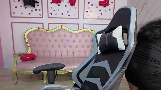 emily_smith_t Chat XXX live