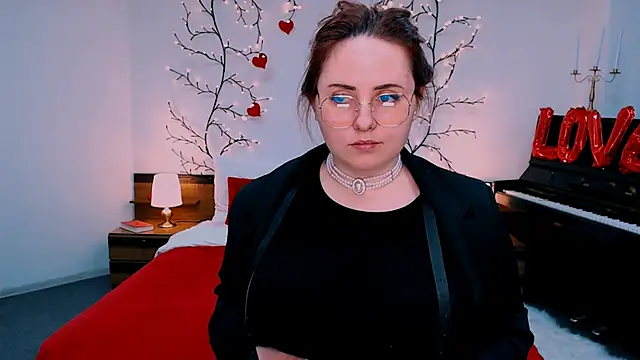 Hennessy_bunny's Live XXX Chat