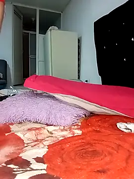 Emily_Rouse23 即時 XXX 聊天