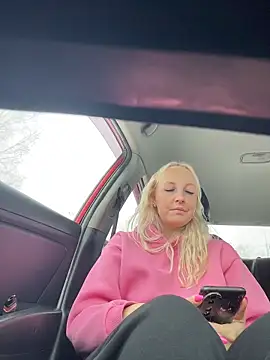 MerlinDave Chat XXX in diretta