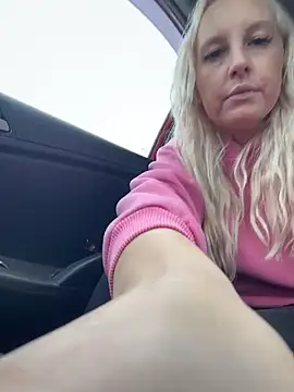 Chatroom XXX en direct de MerlinDave