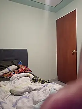 Pokazy przed kamerką – curvy_diva_