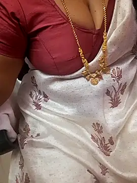 Tamil_Ammani 在線直播表演