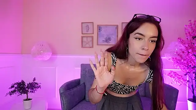 Živý XXX chat TessaaFox