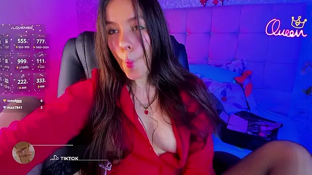 Kitty_Rose_CS' Live XXX Chat