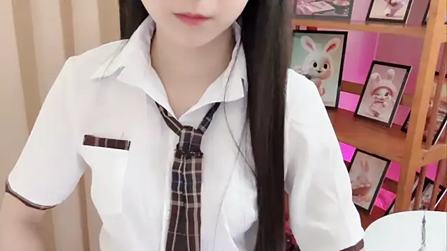 Chatroom XXX en direct de KaleAnisa