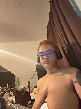 Chatroom XXX en direct de nickytheehawtie