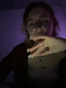 Milli-Kiss' Webcam Show