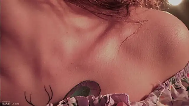 _Avriles_'s Live XXX Chat