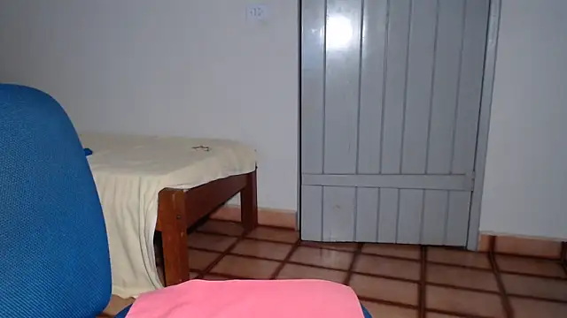 XXX chat uživo modela Stronggsexy