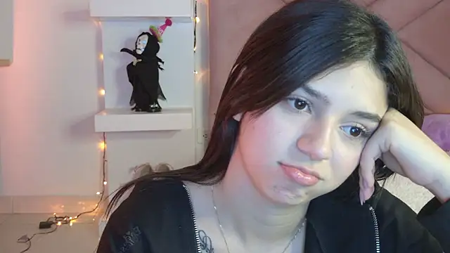 eva_sin18's Live XXX Chat