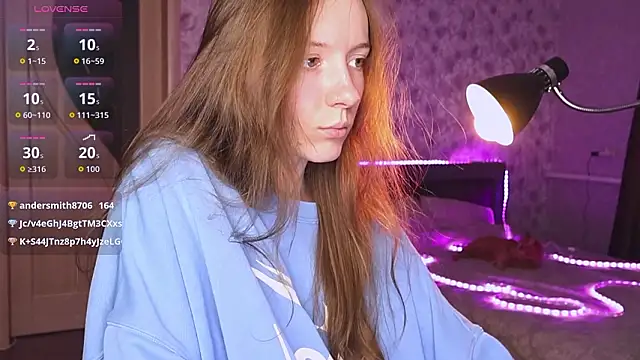 XXX chat uživo modela Why_me_stella