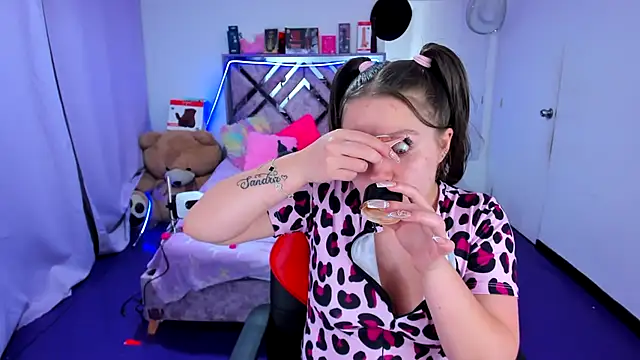 Sembang XXX Secara Langsung Luna_Analya