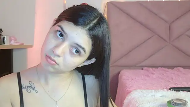 eva_sin18's Live XXX Chat