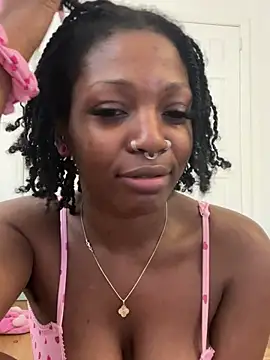 Онлайн чат XXX mochamimi