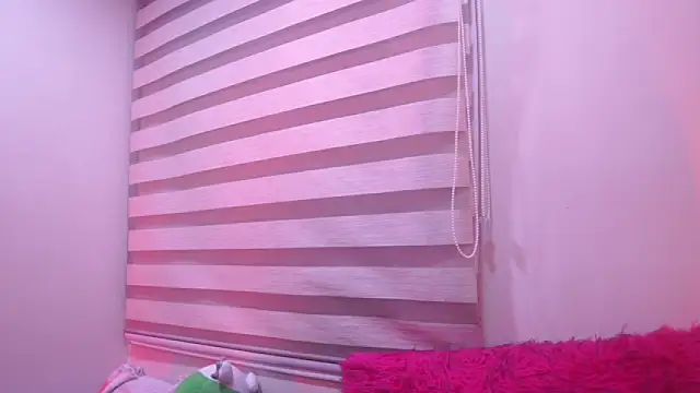 chloe_moons_'s Live XXX Chat