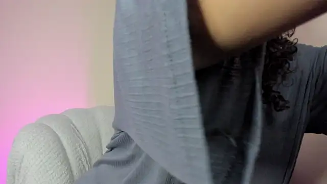 Chatroom XXX en direct de lylah_brosst