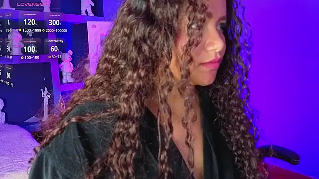 loly_marce's Live XXX Chat