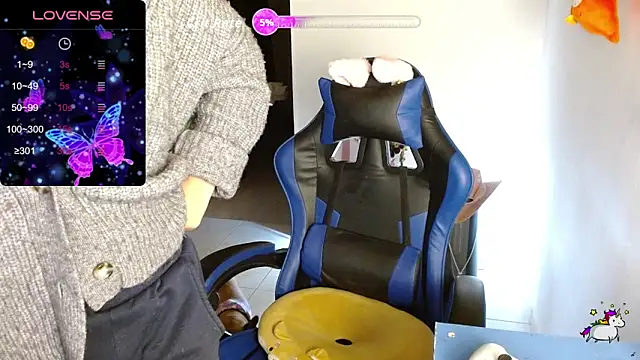 TRIXIE_TANG28's Live XXX Chat