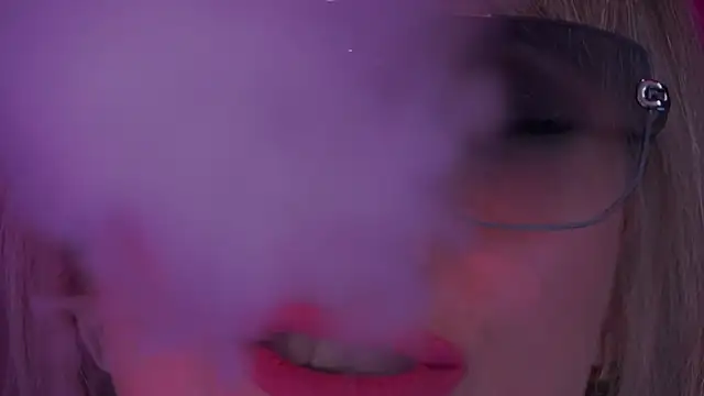 CandyLadyyy 现场XXX聊天