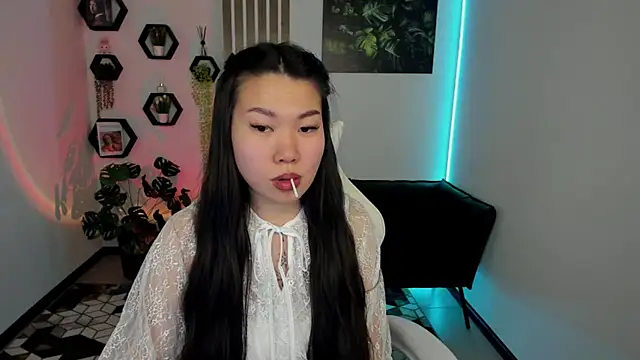 LunaPurrr: онлайн-секс-чат