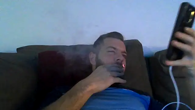 THE_CHEEKY_ALPHA 即時 XXX 聊天