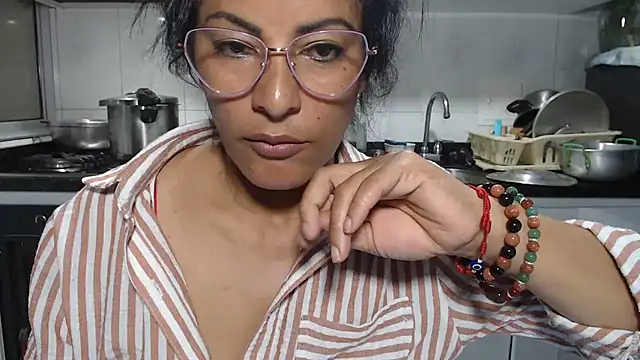 kateleyagrey 现场XXX聊天