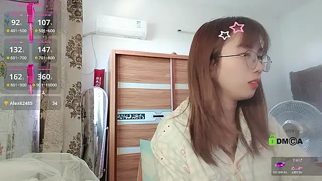 Lili_666 – Kamerová šou