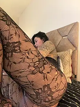 Chat +18 de Iam_Annii ao vivo