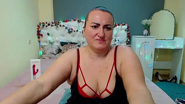 DianaMGG Chat XXX live