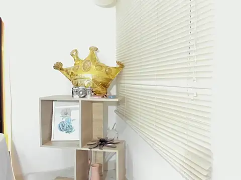 Kalina_Stormn Webbikameraesitys