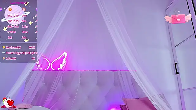 YourWildDestiny's Live XXX Chat