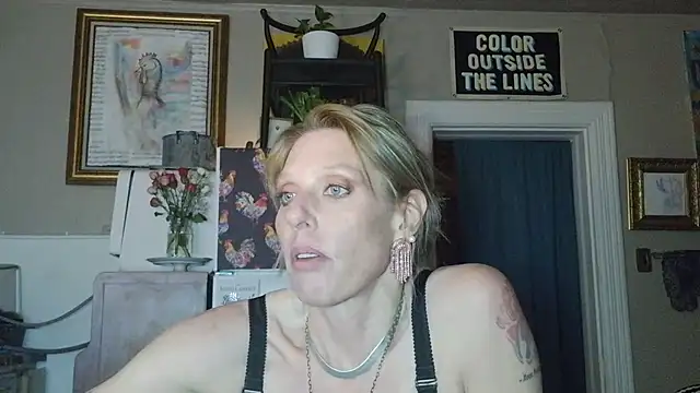 Glamazing Chat XXX live