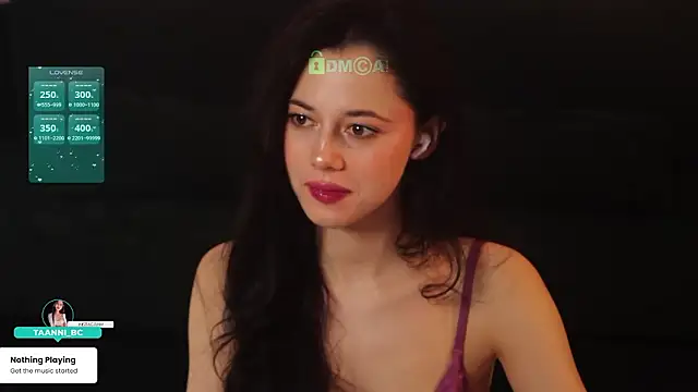 Chat XXX en directo de taanni_bc