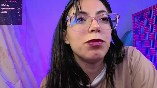 Chat XXX ao vivo de zylla_storn