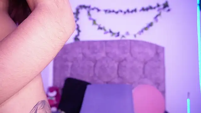 Czat XXX na żywo – TiffanySander