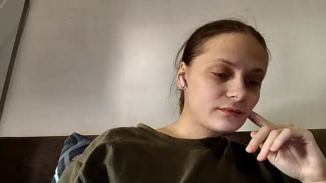 Chat XXX en directo de LuluSweetyGirl