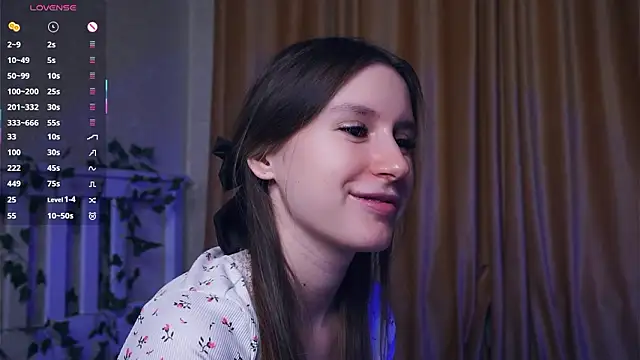 AmyMainer: онлайн-секс-чат