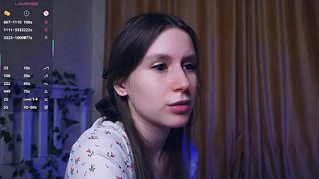 AmyMainer: онлайн-секс-чат